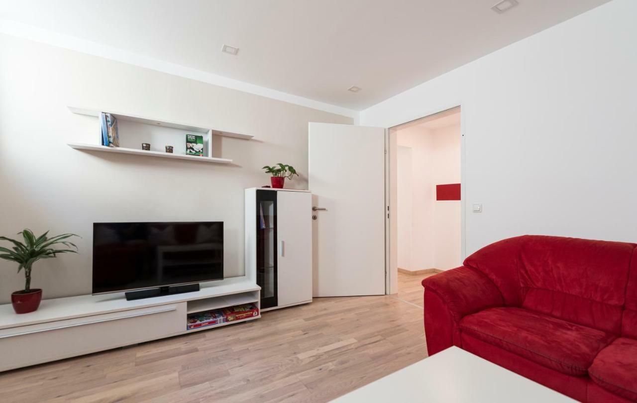 Haus Haslauer Apartment Strobl Bagian luar foto